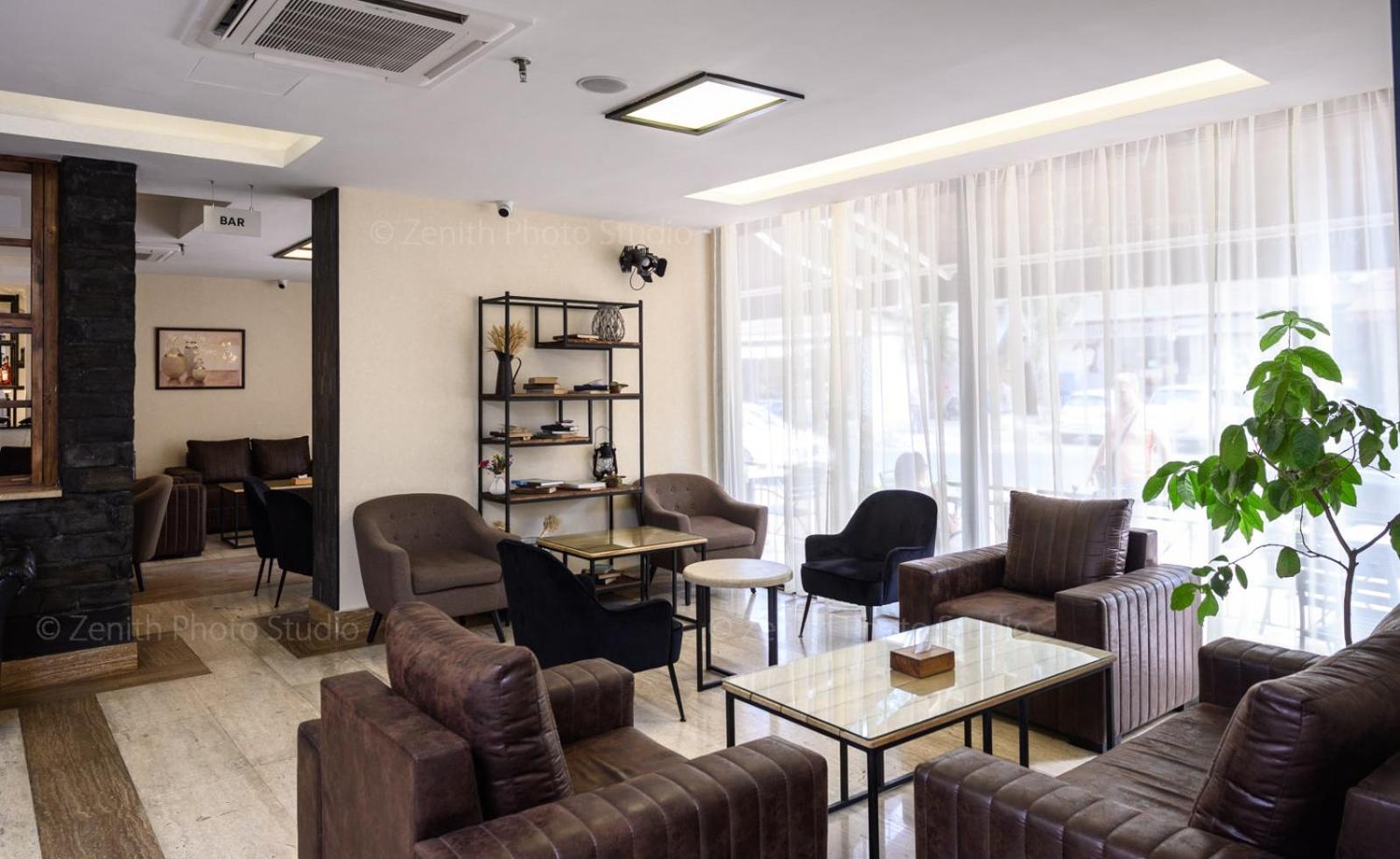 Nacho Hotel 耶烈万 外观 照片