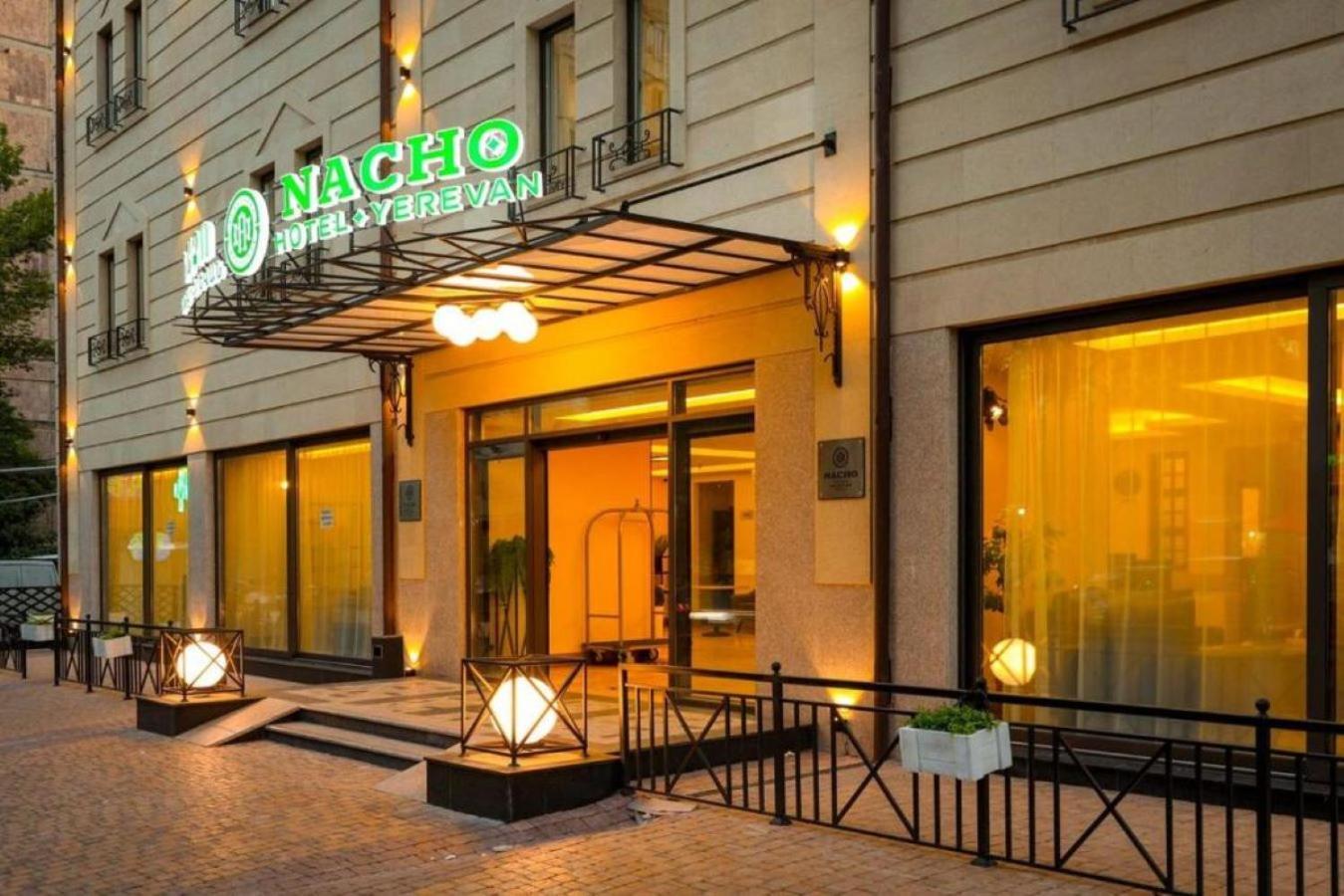 Nacho Hotel 耶烈万 外观 照片